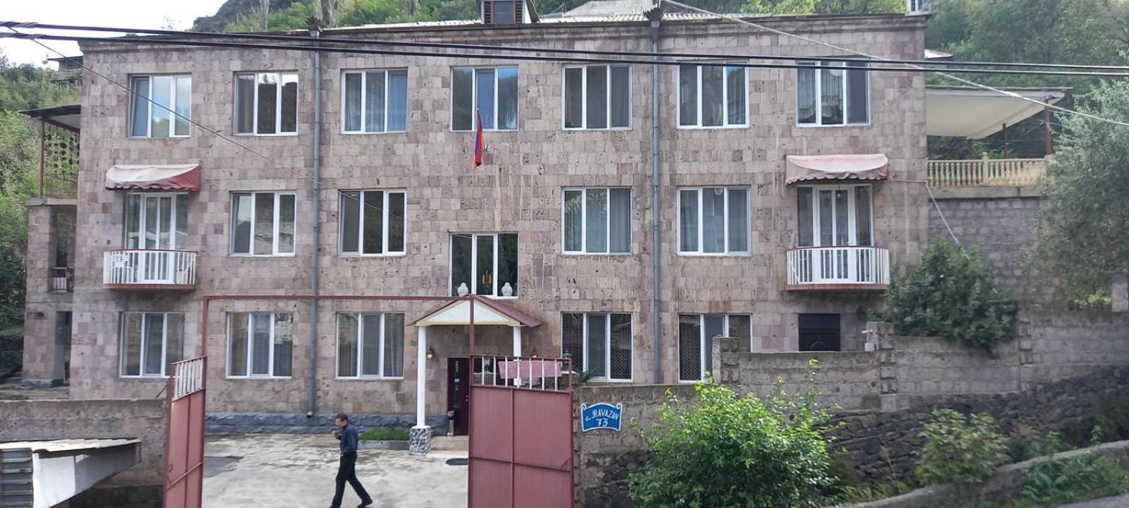 Aparthotel In Алаверди Екстериор снимка
