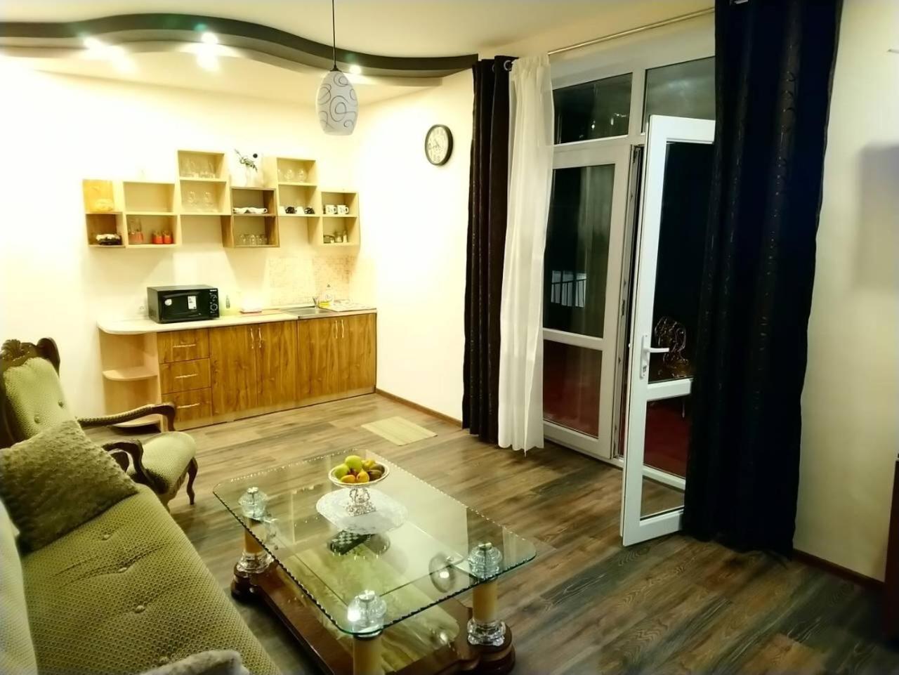 Aparthotel In Алаверди Екстериор снимка